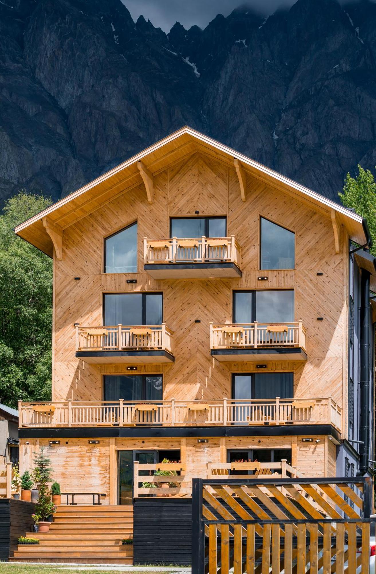 1740 Boutique Hotel Kazbegi المظهر الخارجي الصورة