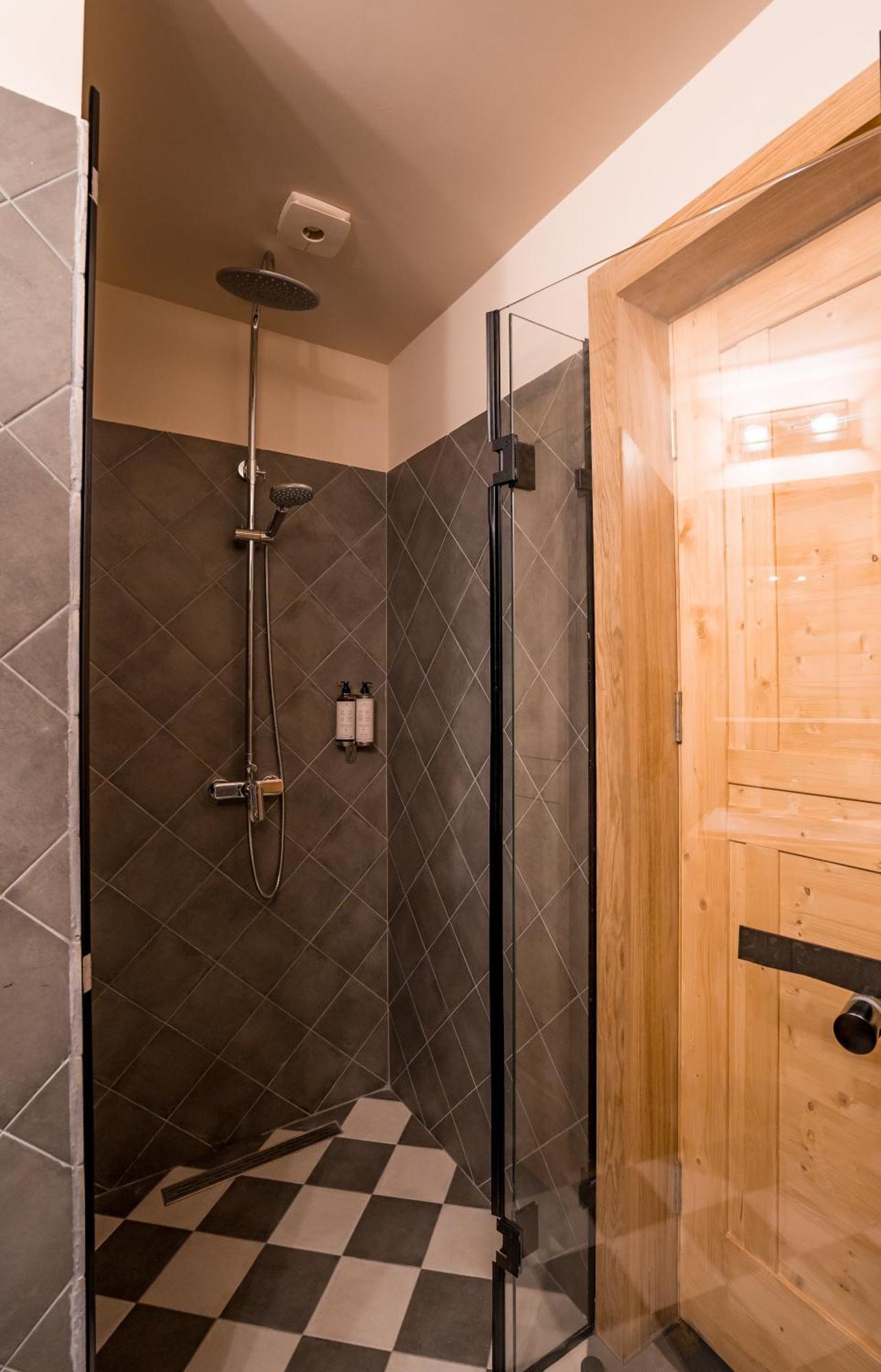 1740 Boutique Hotel Kazbegi المظهر الخارجي الصورة