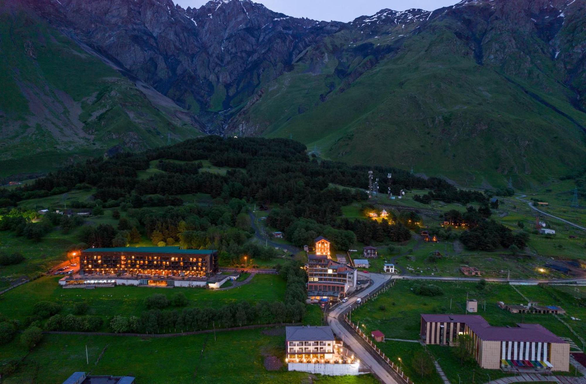 1740 Boutique Hotel Kazbegi المظهر الخارجي الصورة
