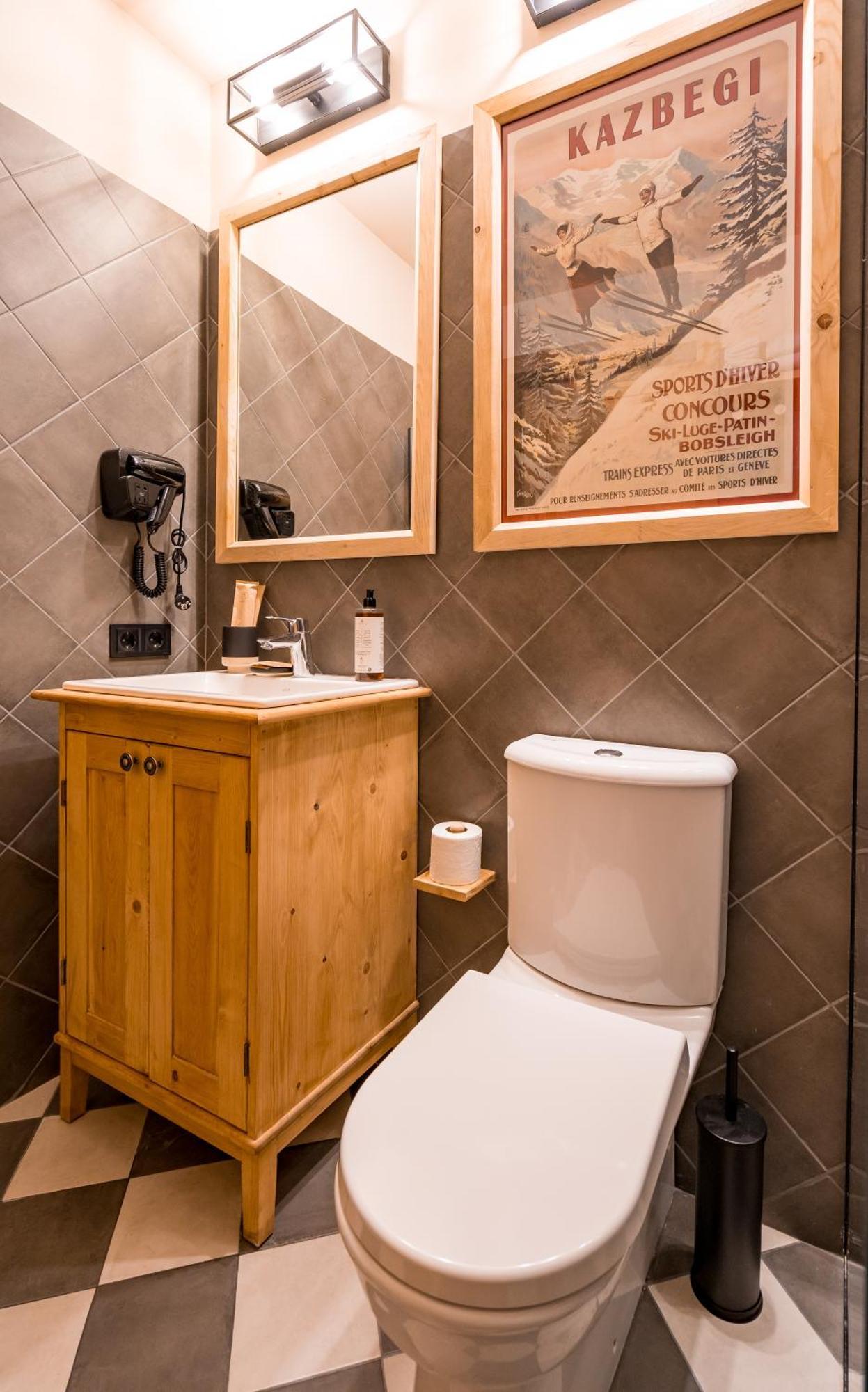 1740 Boutique Hotel Kazbegi المظهر الخارجي الصورة